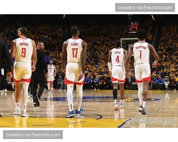 猛龙主场迎战雷霆，加拿大球队冲击季后赛